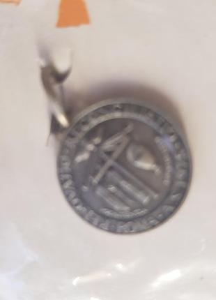 Медальон срібний павла vi за святий рік 1975 року середнього розміру1 фото