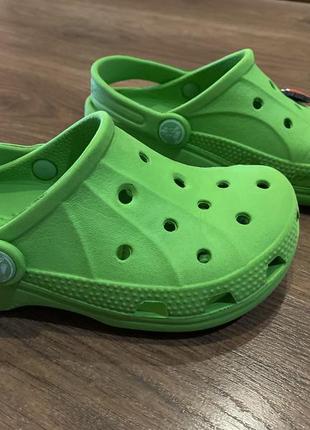 Crocs  10c 11 літні сандалі