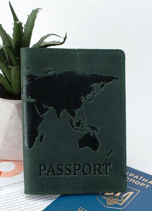 Обложка кожаная на загранпаспорт "карта" (зелёная)1 фото