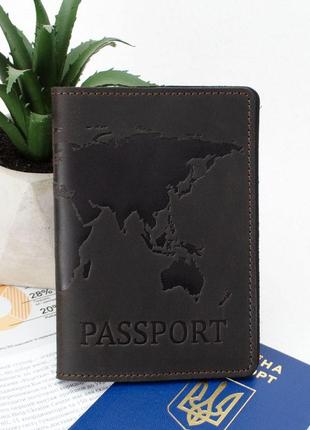 Шкіряна обкладинка на паспорт "карта" (коричнева)1 фото