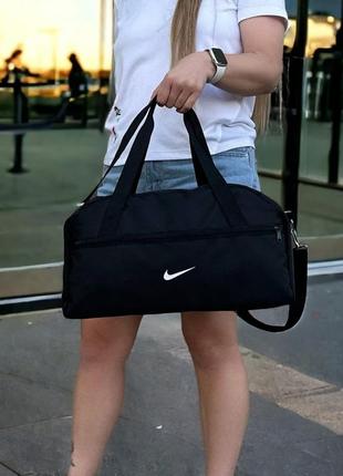 Спортивная фитнес сумка для тренировок в дорогу найк1 фото