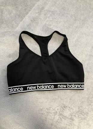 Спортивный топ new balance! размер л