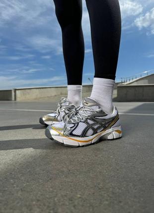 Женские кроссовки asics gelизнан-2160 silver качество высокое, удобные в носке легкие и повседневные кроссовки