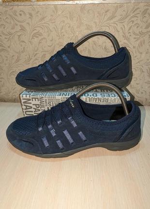 Skechers макасіни туфлі 40-41 по устілці 27см ширина 9 см устілка зємна