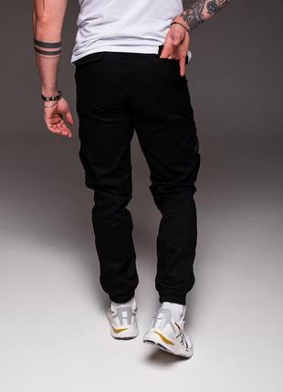 Джоггеры с накладными карманами на карабинах, черные4 фото