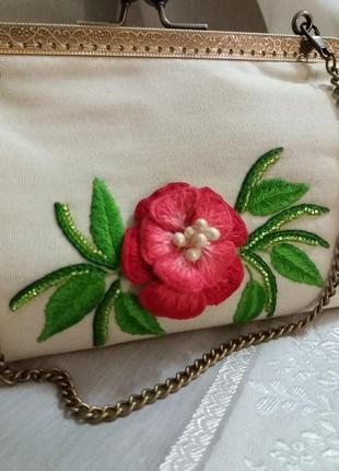 Сумочка с фермуаром -ручная вышивка,сумка клач с цветами3 фото
