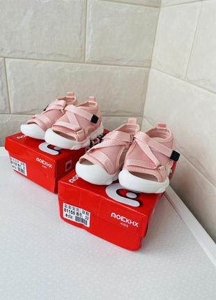 Босоножки обувь на лето для девочки розовый1 фото