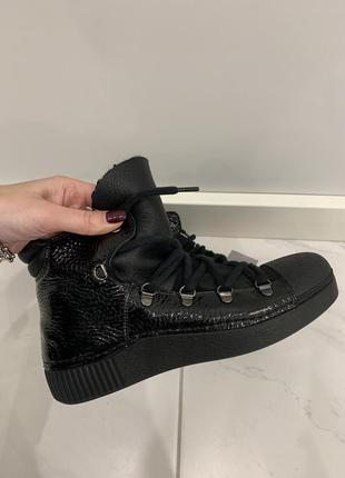 Кеди з овчиною manas нові