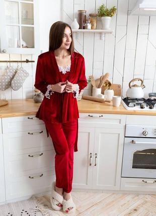Червона жіноча піжама для дому комплект 3ка (халат+майка+штани) з гарним мереживом2 фото