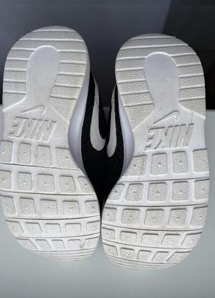 Nike tanjun размер: us 12c/ eur 29.5/ 18.5см стелька легкие детские кроссовки на весну/ лето идеальное состояние6 фото