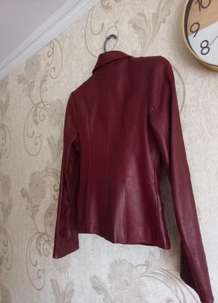 Кожаный бордовый пиджак s3 фото