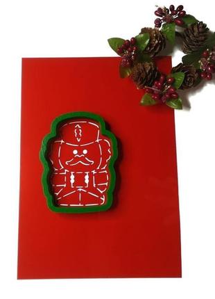 Трафарет для пряников и тортов + формочка "рождественский солдатик"2 фото