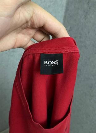 Червона футболка від бренда hugo boss5 фото