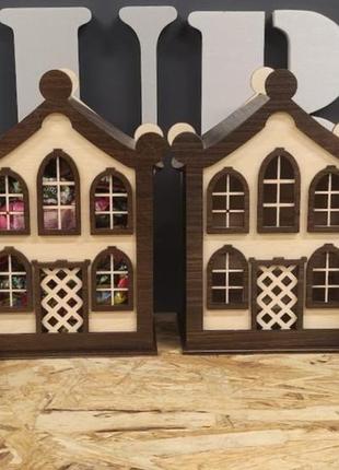 Дерев'яний будиночок, цукерниця "казковий будиночок" для солодощів, новорічна упаковка2 фото