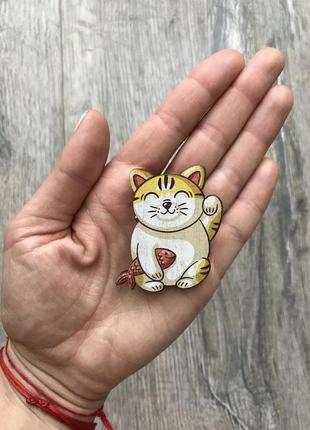 Дерев'яні значки, значок, брошка - китайський кото-привіт