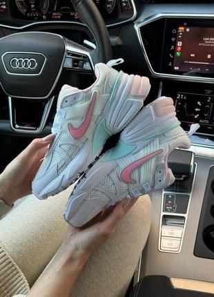 Женские кроссовки nike runtekk wmns white pink8 фото