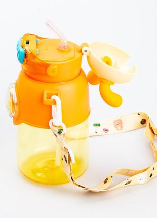 Детская бутылочка для воды 700 мл с трубочкой и ремешком оранжевая3 фото