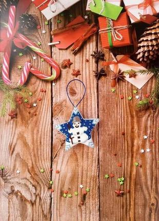 Новогодние игрушки звезда снеговик из бисера
