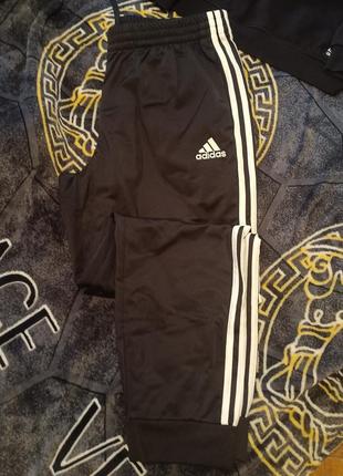 Adidas original top