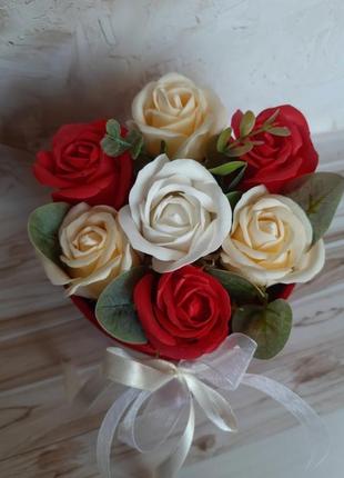 Букет з мильних квітів на день закоханих, подарунок на день народження3 фото