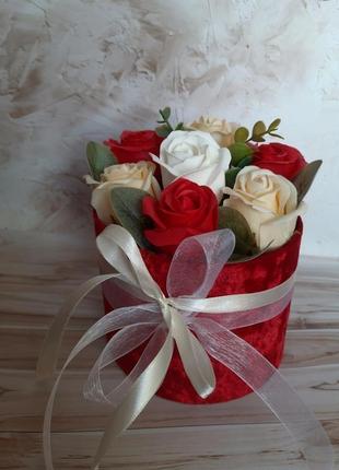 Букет з мильних квітів на день закоханих, подарунок на день народження4 фото