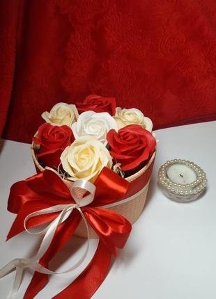 Букет з мильних квітів на день закоханих, подарунок на день народження1 фото