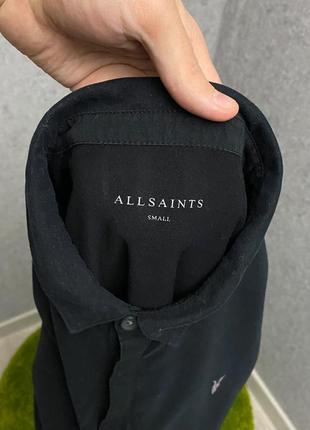 Чорна футболка поло від бренда allsaints5 фото