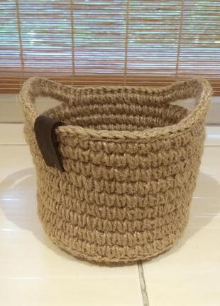 Корзинка из джута, ручная вязка