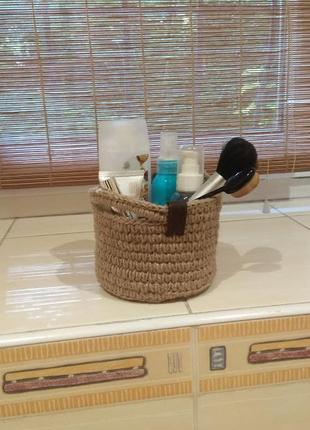 Корзинка из джута, ручная вязка