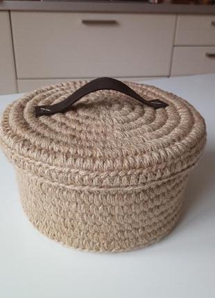 Корзинка из джута. ручная работа.
