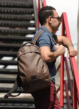 Чоловічий великий коричневий рюкзак з нубука, екошкіра7 фото