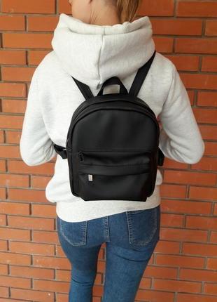 Женский черный рюкзак для прогулок, экокожа4 фото