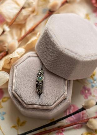 Бархатная коробочка для кольца (цвет frosted almond)2 фото