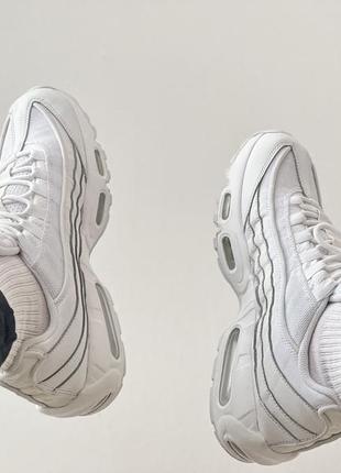 Кроссовки nike air max 95 essential triple white3 фото