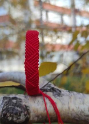 Мужской браслет ручного плетения макраме "митра" charo daro (красный)2 фото