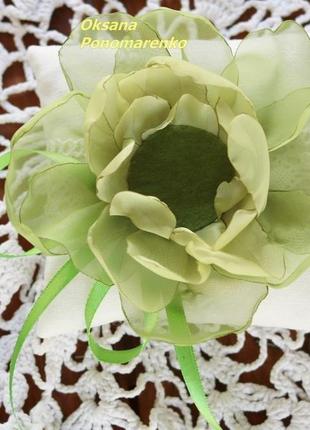Подушка для кілець зелений квітка2 фото