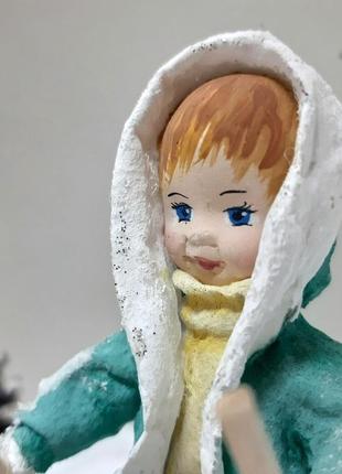 Коллекционная ватная игрушка "девочка на лыжах"7 фото