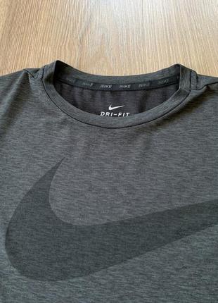 Детская спортивная тренировочная футболка свуш nike swoosh4 фото