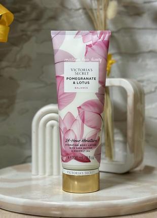 Лосьйон для тіла victoria’s secret pomegranate & lotus natural collection