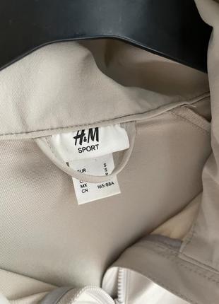 Стильная спортивная куртка жилетка ветровка серая h&amp;m sport5 фото