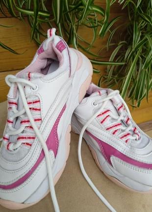 Кроссовки 31 размер.tom tailor