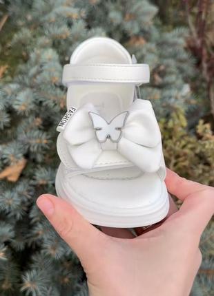 Босоножки для девочек 2