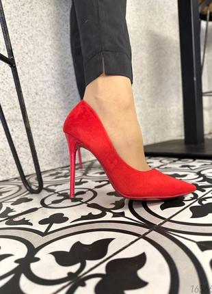 Жіночі туфлі червоні2 фото