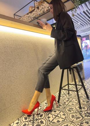Жіночі туфлі червоні4 фото
