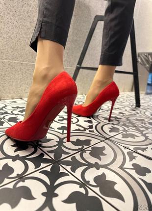 Жіночі туфлі червоні6 фото
