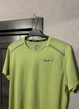 Nike dri-fit running беговая футболка легкая атлетика2 фото