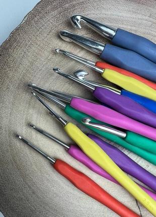 Крючки для вязки с силиконовой ручкой2 фото