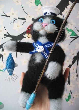 В'язаний кот - морячок4 фото