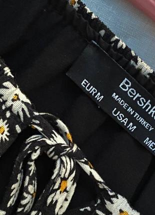 Летняя блузка bershka5 фото