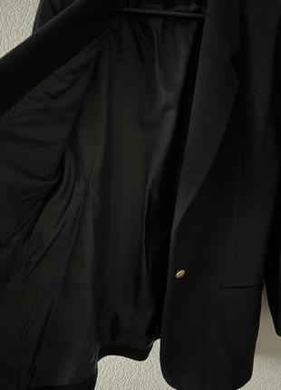 Вінтажний чорний шерстяний піджак, жакет з золотими гудзиками в стилі old money5 фото